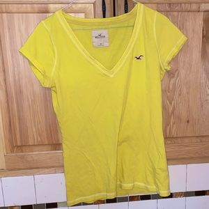 💙Hollister Tee Shirt💙